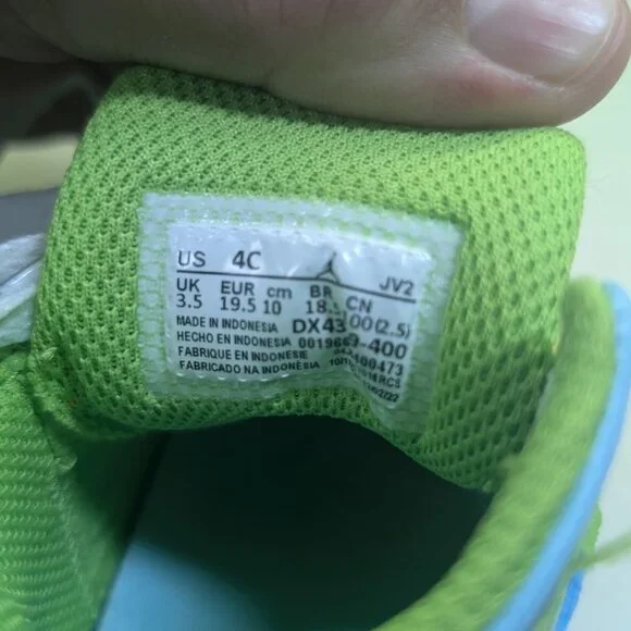 Jordan 1 MID SE (TD) 4C Shoes